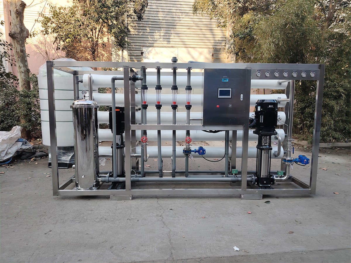 铁西15吨单级反渗透设备